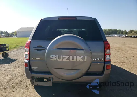 2010 Suzuki Grand Vitara Premium z USA, uszkodzony, nr VIN JS3TD0D22A4101713